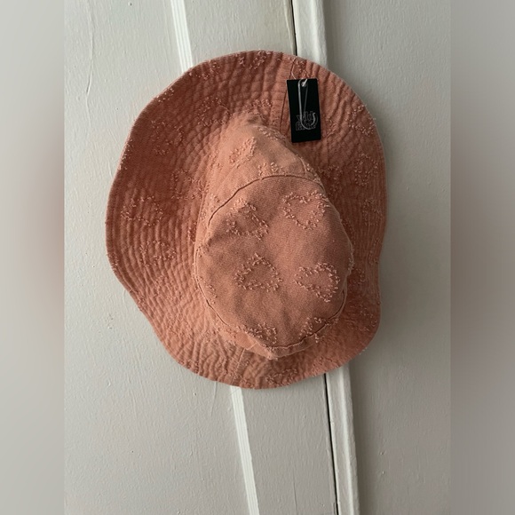 Wild Fable Bucket Hat - Picture 1 of 3